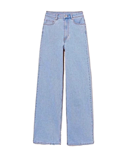Lady sky blue flear leg