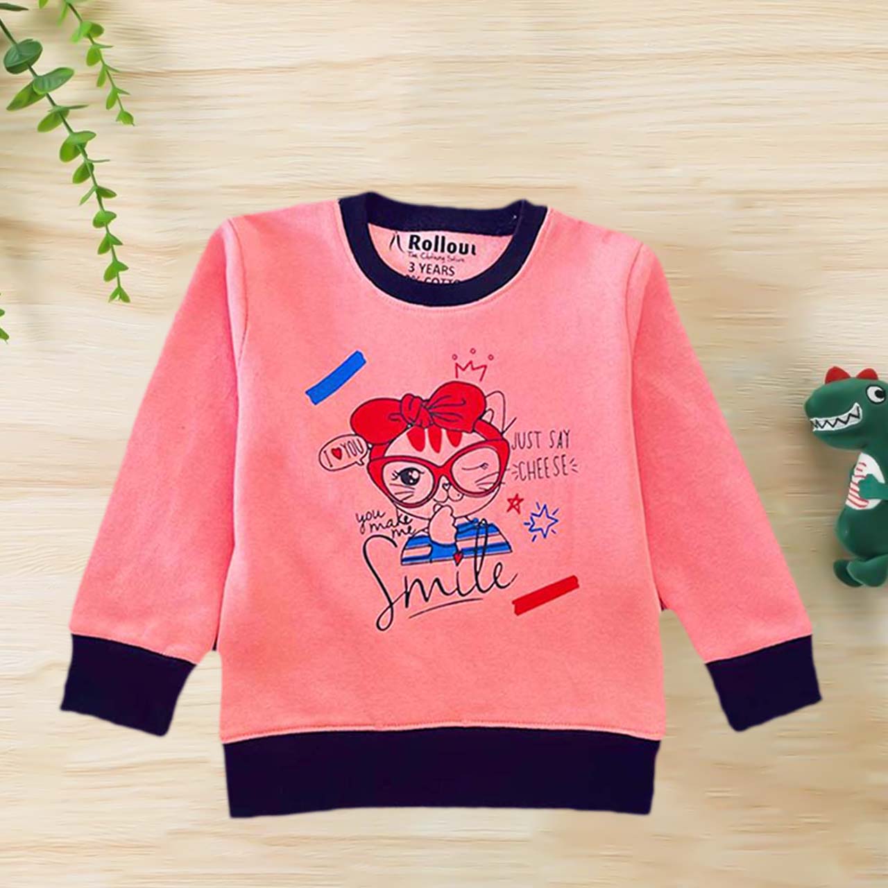 PEACH GIRL SMILE SWEATSHIRT